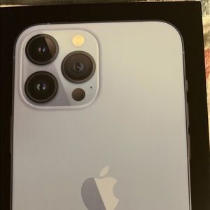 iPhone 13 pro max (unlocked)